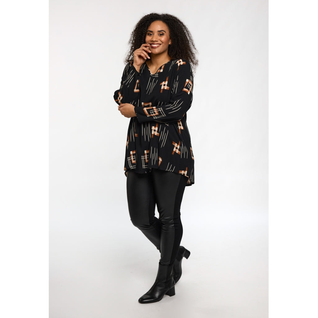 Studio SBerit Blouse Blouse Black with copper and white patterns