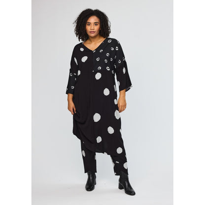 Studio SCara Dress Tunic Black with dots