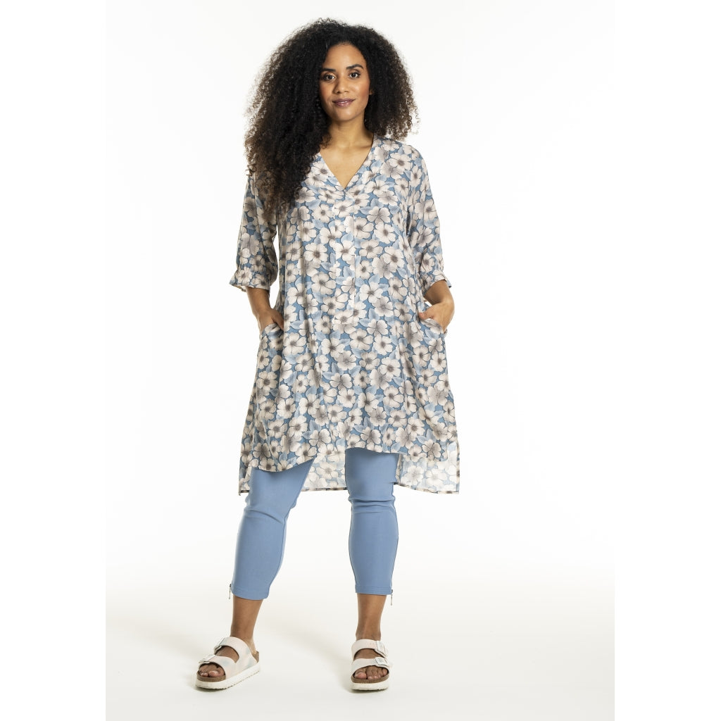 Studio SElma Tunic Tunic Blue/Sand flowers