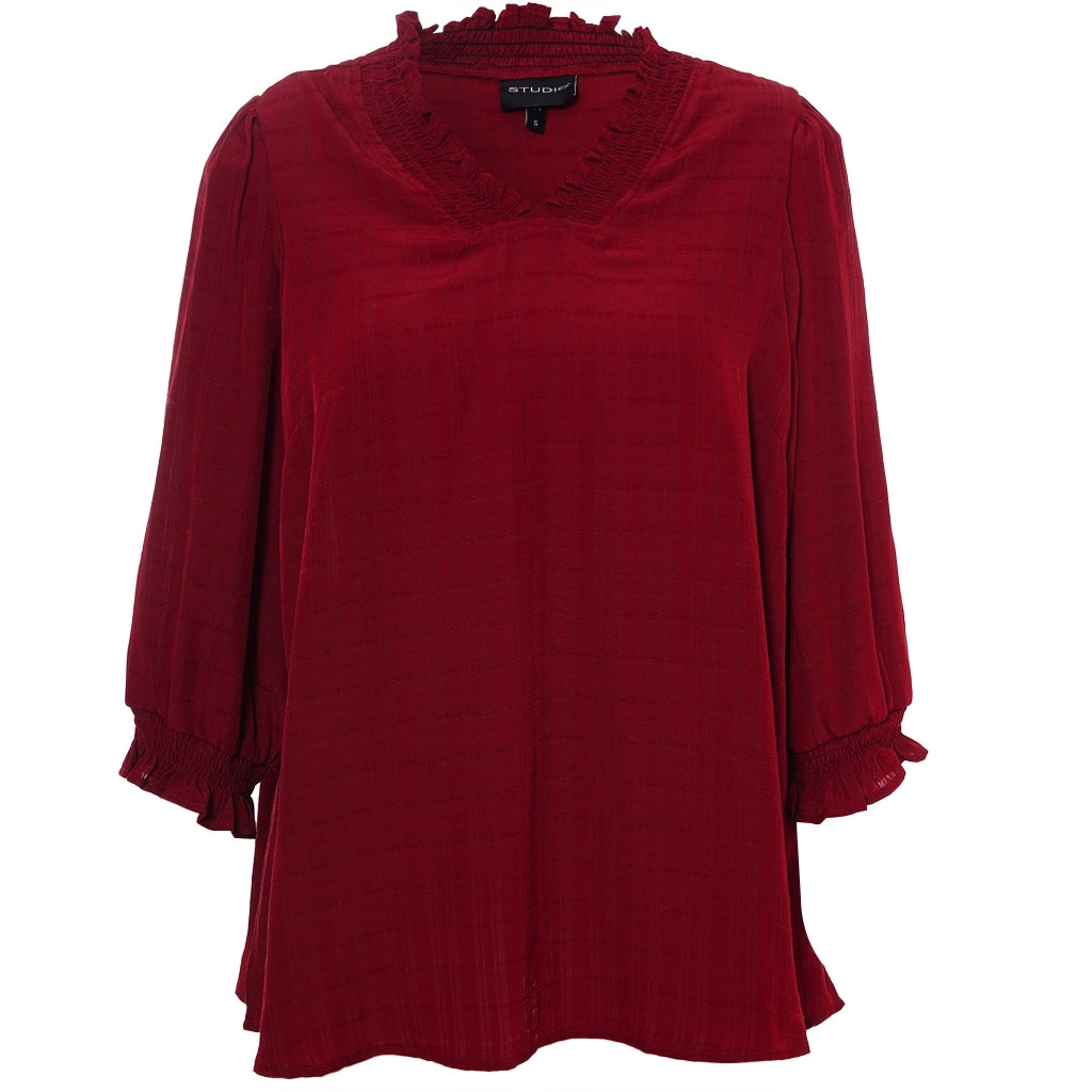 Studio SFeodora Blouse with smock neck Blouse Red