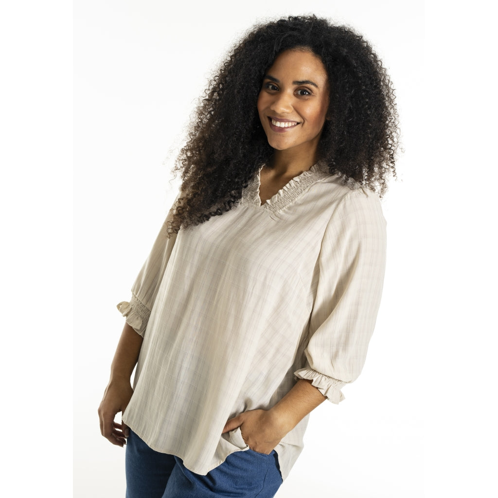 Studio SFeodora Blouse with smock neck Blouse Sand
