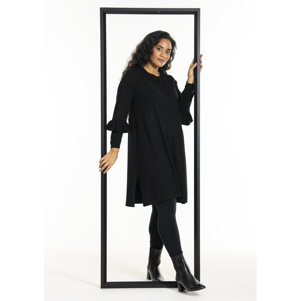 Studio SGitten knitted dress Dress Black