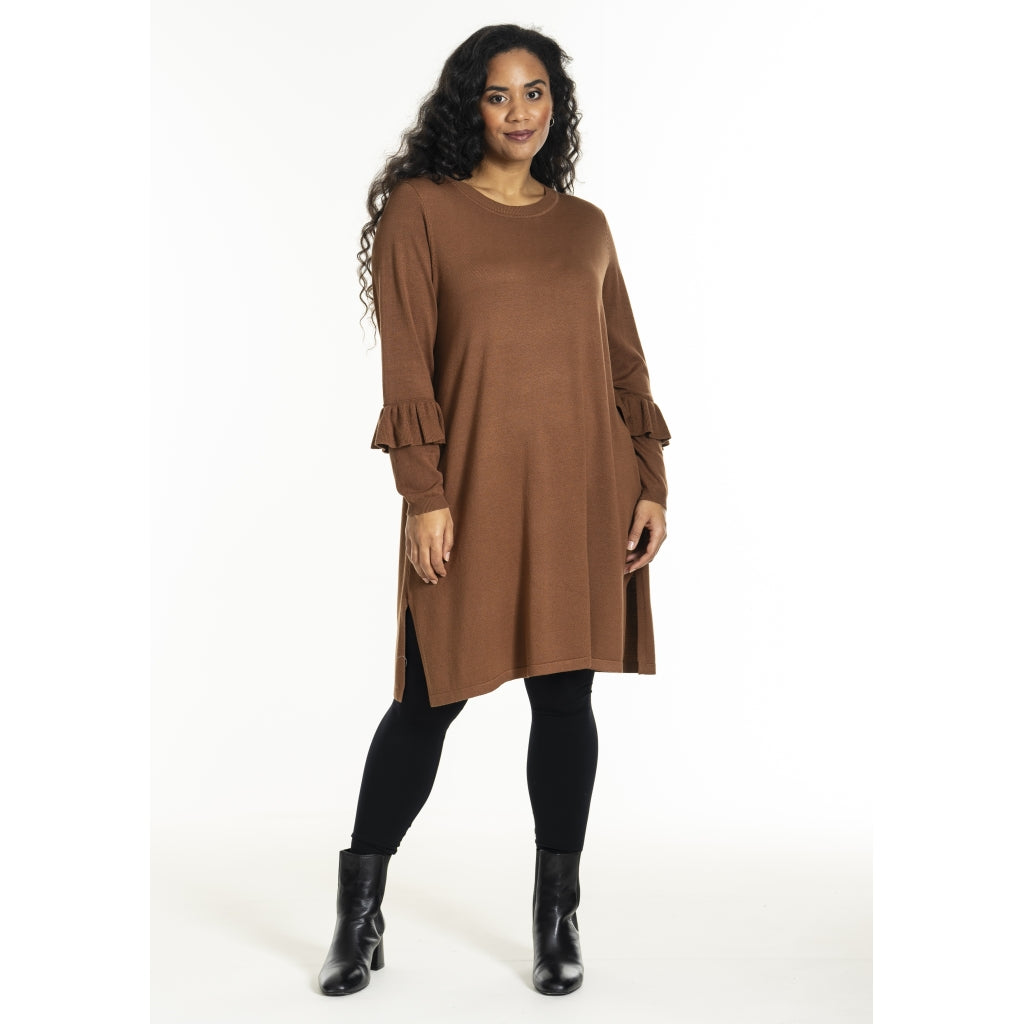 Studio SGitten knitted dress Dress Camel
