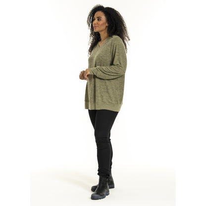 Studio SInga Sweater Sweater Green