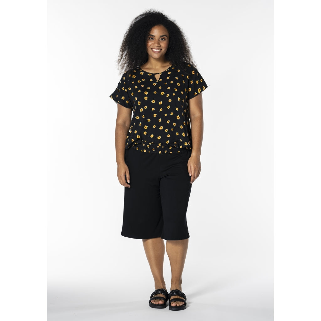 Studio SKis Shorts Shorts Black