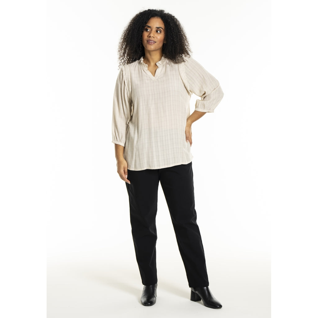 Studio SLilly Shirt with flounces Shirt Sand