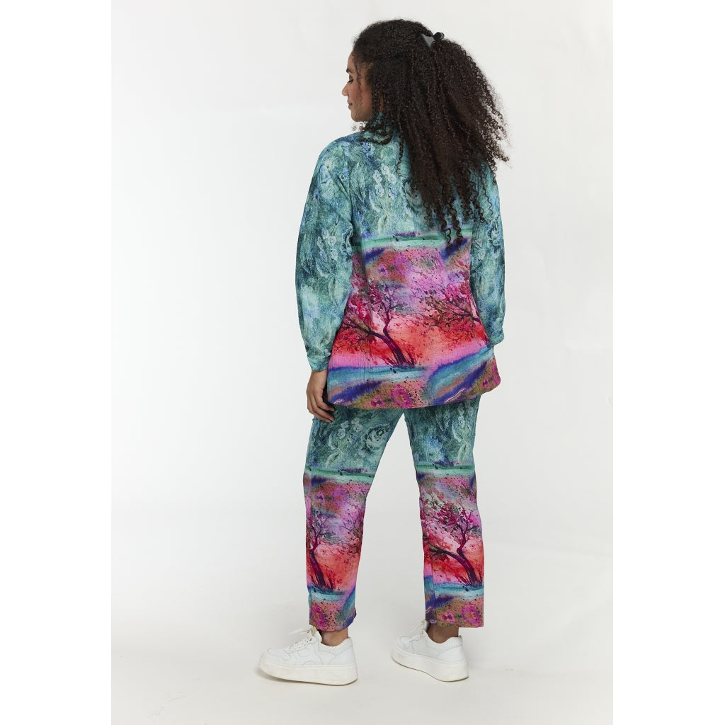 Studio SVilma Shirt Shirt Blue with pink board